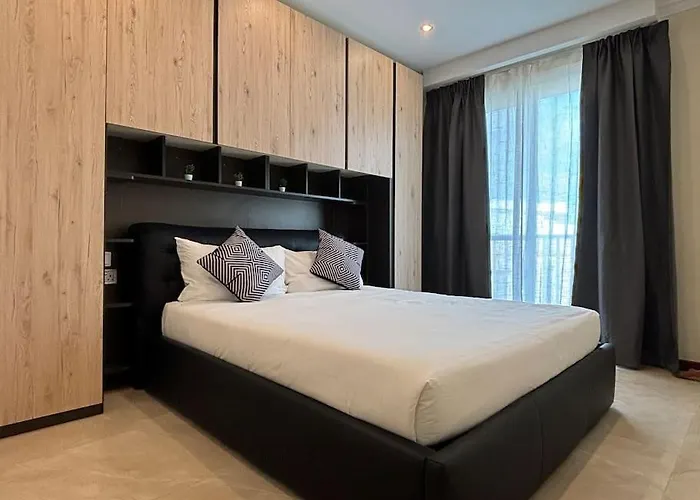 San Anton Gardens 3Bdr Apartment