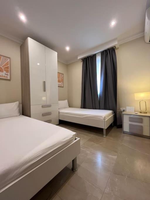 San Anton Gardens 3bdr Apartment *