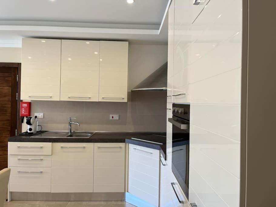 San Anton Gardens 3bdr *